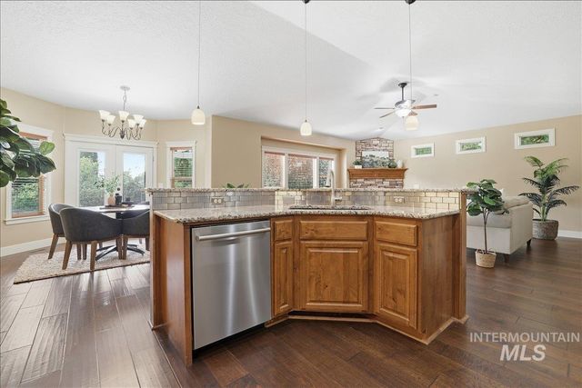 11739 W Creekrapids Dr, Star, ID 83669