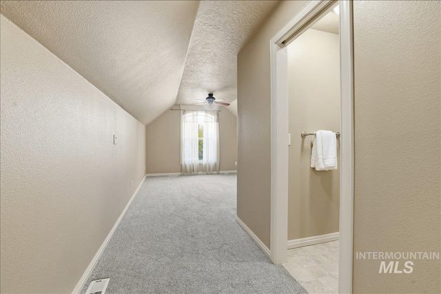 11739 W Creekrapids Dr, Star, ID 83669