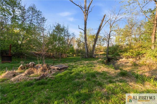 106 Main Street, Whitehouse Station, NJ 08889