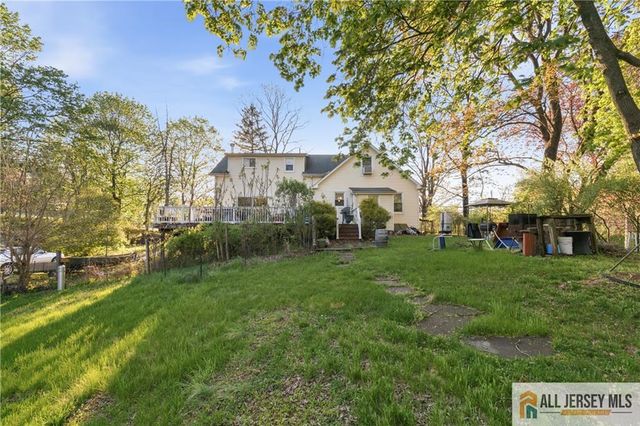 106 Main Street, Whitehouse Station, NJ 08889