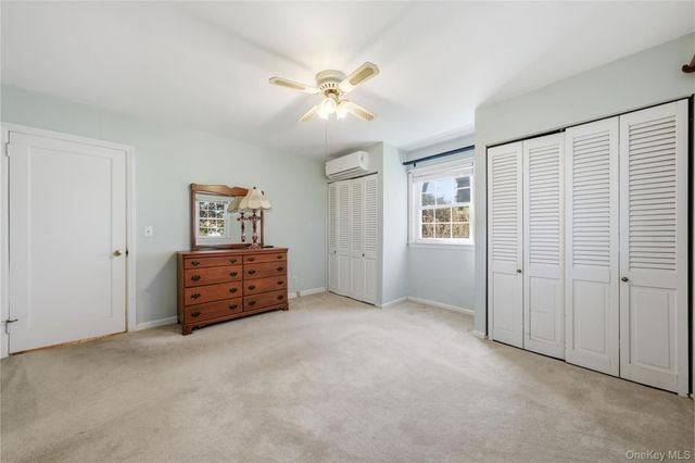 6 Central Avenue, Amityville, NY 11701