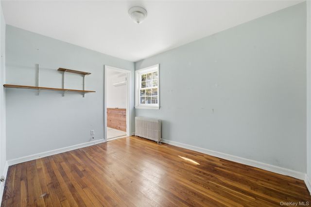 6 Central Avenue, Amityville, NY 11701