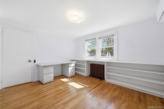 6 Central Avenue, Amityville, NY 11701