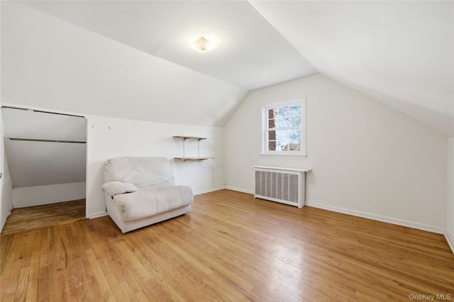 6 Central Avenue, Amityville, NY 11701