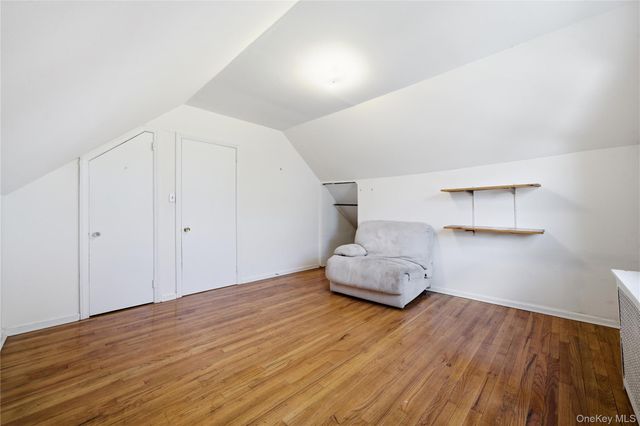 6 Central Avenue, Amityville, NY 11701