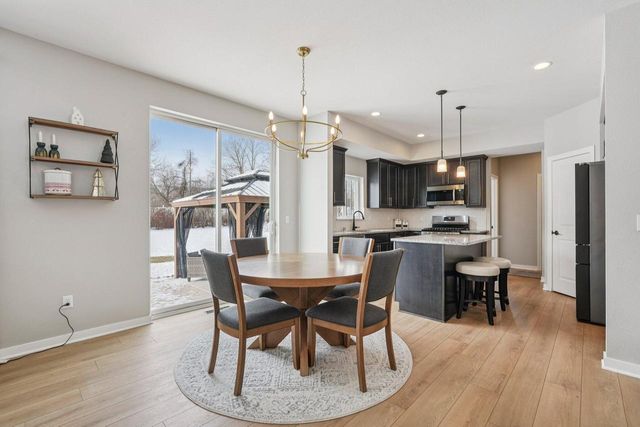 W206N17471 Hidden Creek ROAD, Jackson, WI 53037