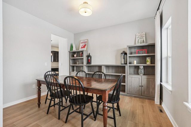 W206N17471 Hidden Creek ROAD, Jackson, WI 53037