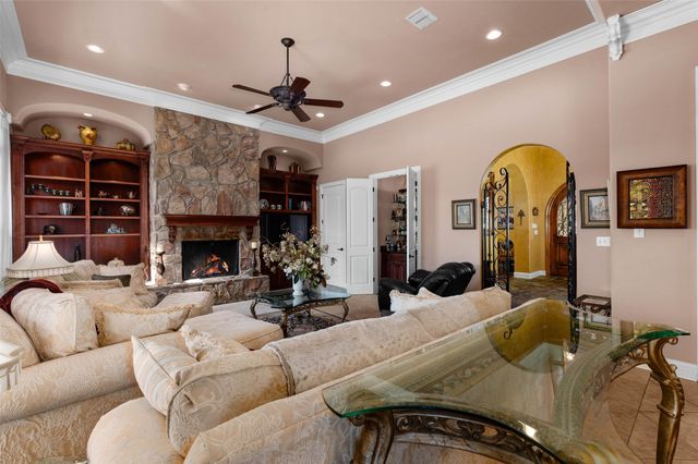 520 Canterbury Lane, Bossier City, LA 71111