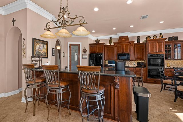 520 Canterbury Lane, Bossier City, LA 71111