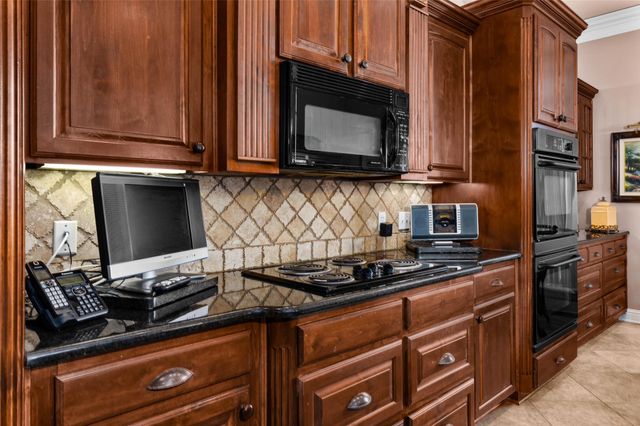 520 Canterbury Lane, Bossier City, LA 71111