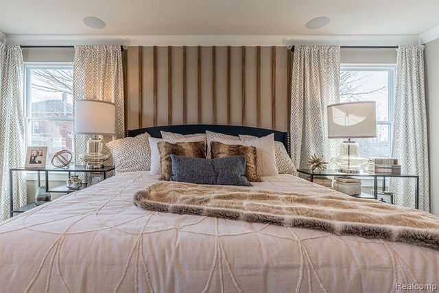 21008 Campolina Drive, South Lyon, MI 48178