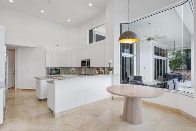 6799 Newport Lake Circle, Boca Raton, FL 33496