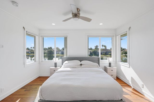 6799 Newport Lake Circle, Boca Raton, FL 33496