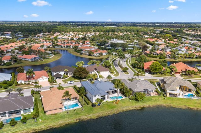 6799 Newport Lake Circle, Boca Raton, FL 33496