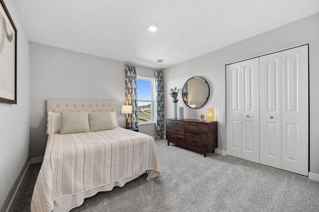 2021 Aquarius Drive, Shakopee, MN 55379