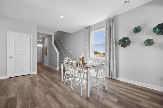 2021 Aquarius Drive, Shakopee, MN 55379