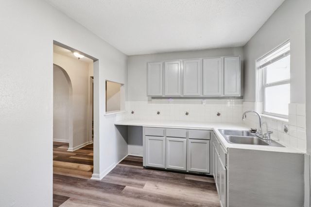 1915 Little Street, La Marque, TX 77568