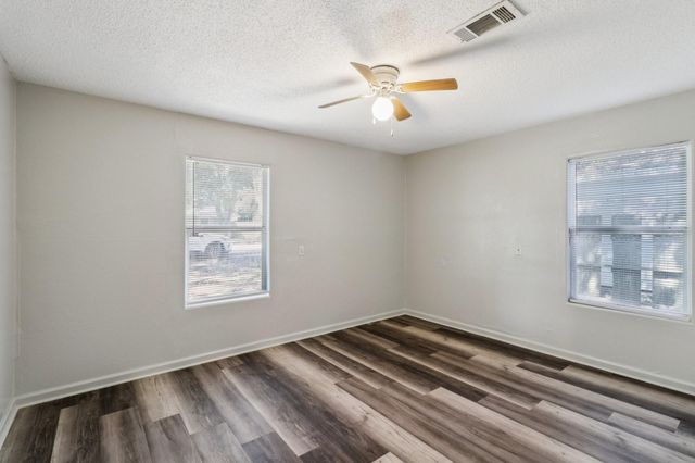 1915 Little Street, La Marque, TX 77568