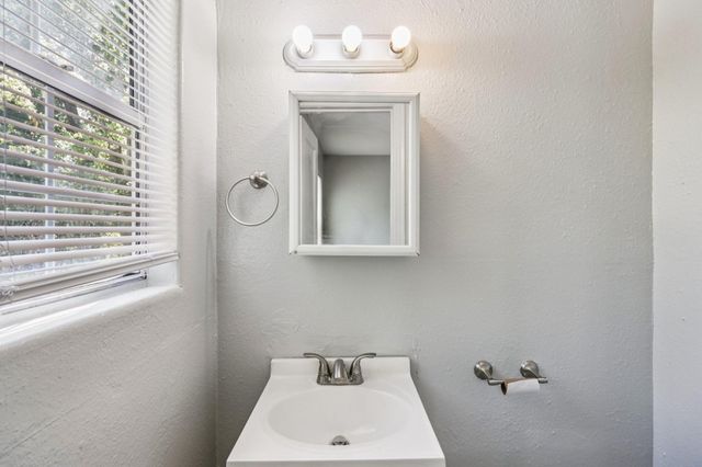 1915 Little Street, La Marque, TX 77568