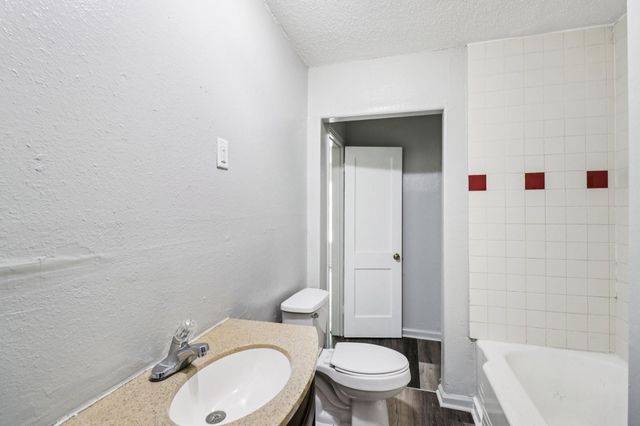 1915 Little Street, La Marque, TX 77568