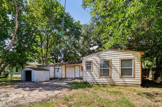 1915 Little Street, La Marque, TX 77568