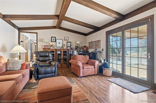 11335 Bellwood Drive, Plymouth, MI 48170