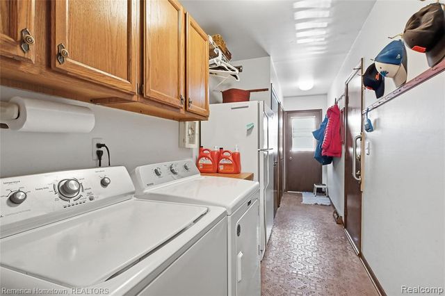 11335 Bellwood Drive, Plymouth, MI 48170