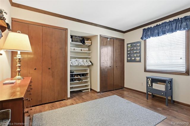 11335 Bellwood Drive, Plymouth, MI 48170