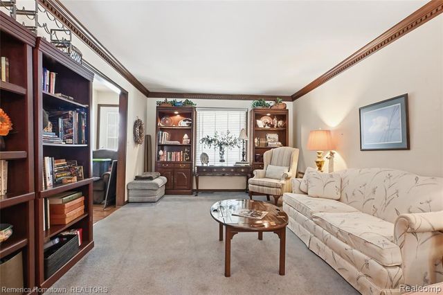 11335 Bellwood Drive, Plymouth, MI 48170