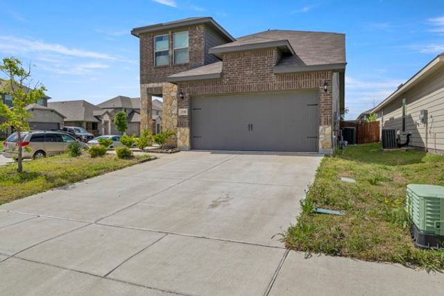 2118 River Pine Road, Forney, TX 75126