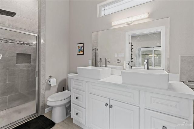 1127 Fairway Lane, Harlingen, TX 78552