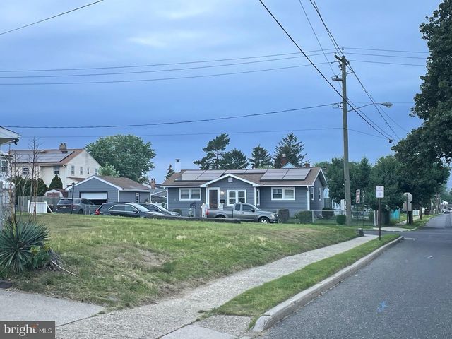 520 BEM ST, Riverside, NJ 08075