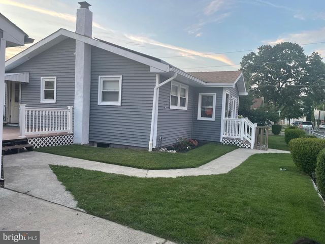 520 BEM ST, Riverside, NJ 08075