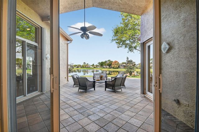 9689 Baywood Park Lane, Delray Beach, FL 33446