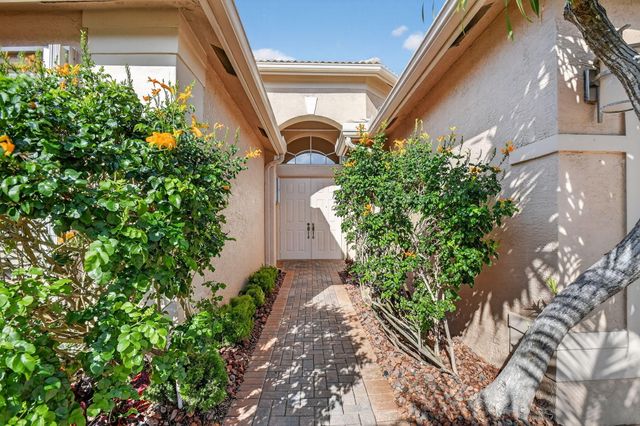 9689 Baywood Park Lane, Delray Beach, FL 33446