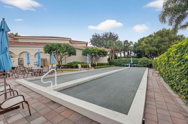 9689 Baywood Park Lane, Delray Beach, FL 33446