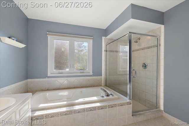 6180 Chad Court, Hamburg Township, MI 48116