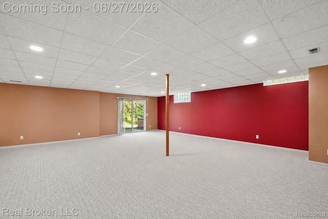 6180 Chad Court, Hamburg Township, MI 48116