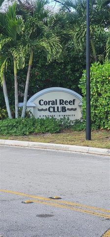 5602 NW 99th Way, Coral Springs, FL 33076