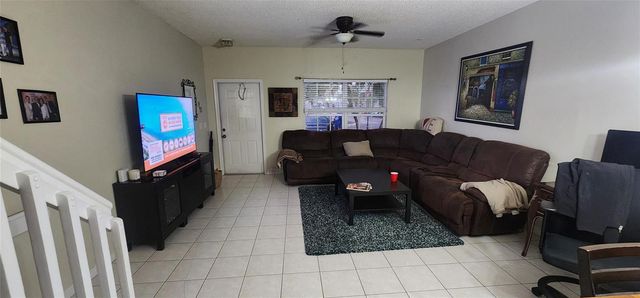 5602 NW 99th Way, Coral Springs, FL 33076