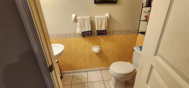 5602 NW 99th Way, Coral Springs, FL 33076