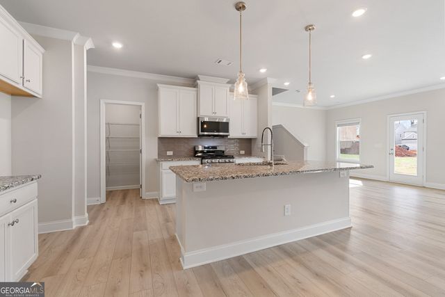 35 Butternut Way, Auburn, GA 30011