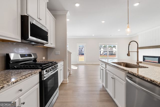 35 Butternut Way, Auburn, GA 30011