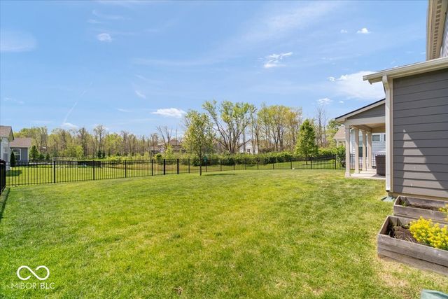 10993 Liberation Trace, Noblesville, IN 46060