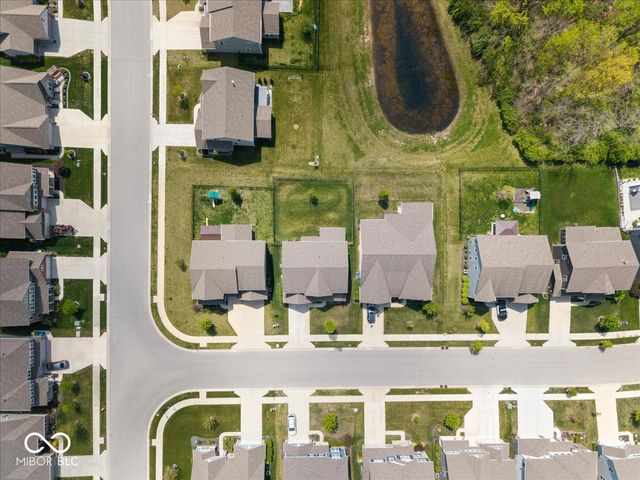 10993 Liberation Trace, Noblesville, IN 46060