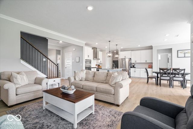 10993 Liberation Trace, Noblesville, IN 46060