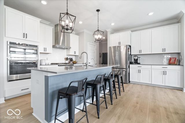 10993 Liberation Trace, Noblesville, IN 46060