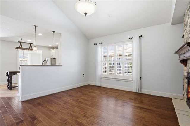 105 Bur Oak Drive, Taylors, SC 29687