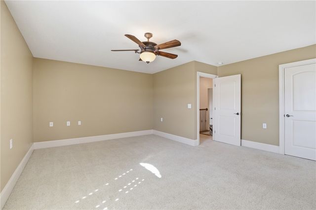 105 Bur Oak Drive, Taylors, SC 29687