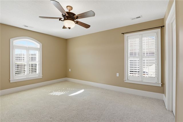 105 Bur Oak Drive, Taylors, SC 29687